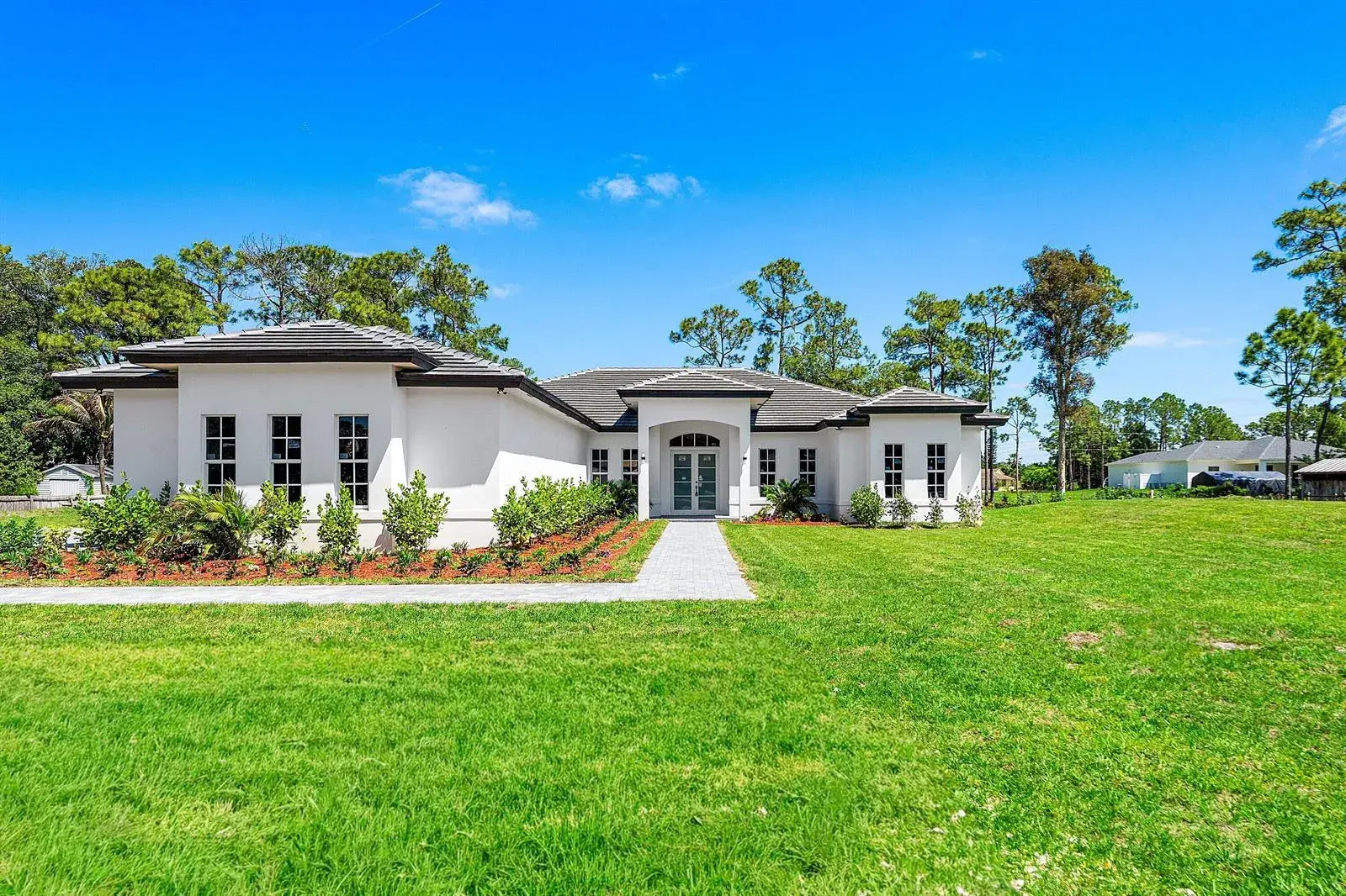 15090 Temple Boulevard, FL 33470