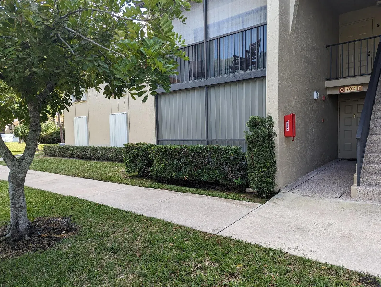 702 Sunny Pine Way # G1, FL 33415