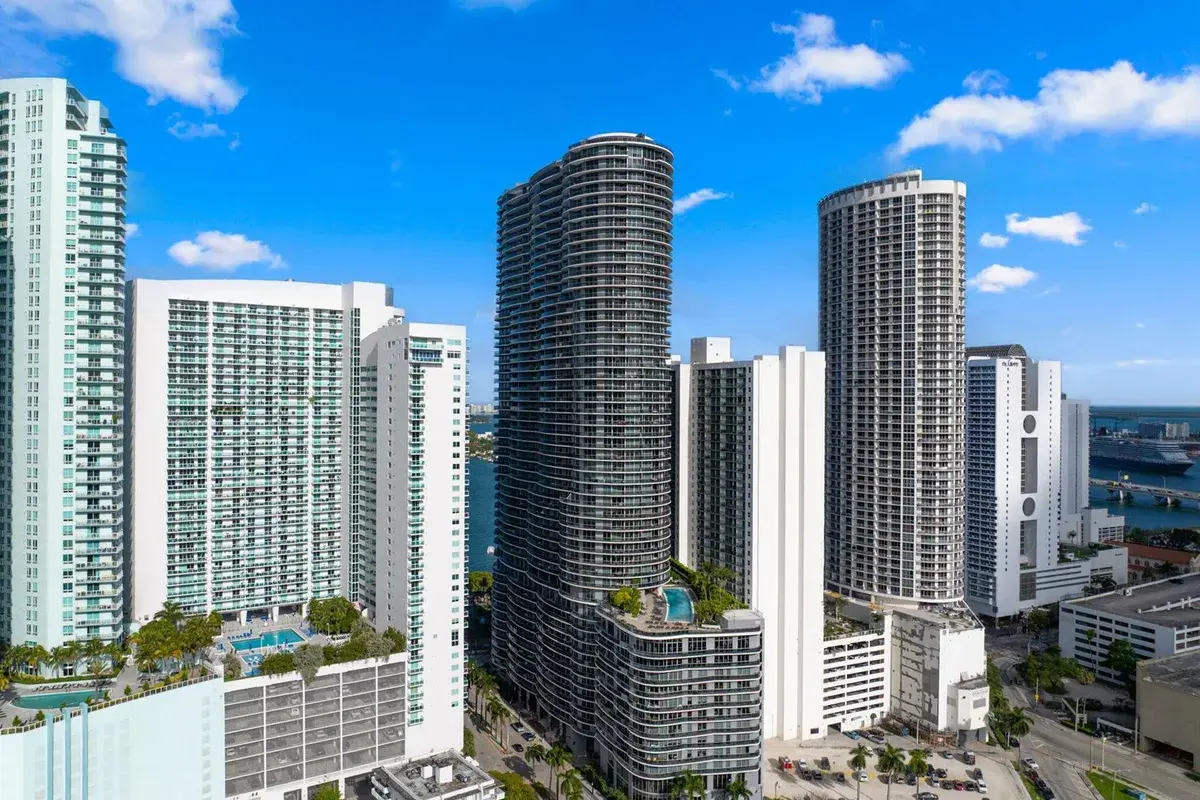 488 NE 18th Street # 905, Miami FL 33132