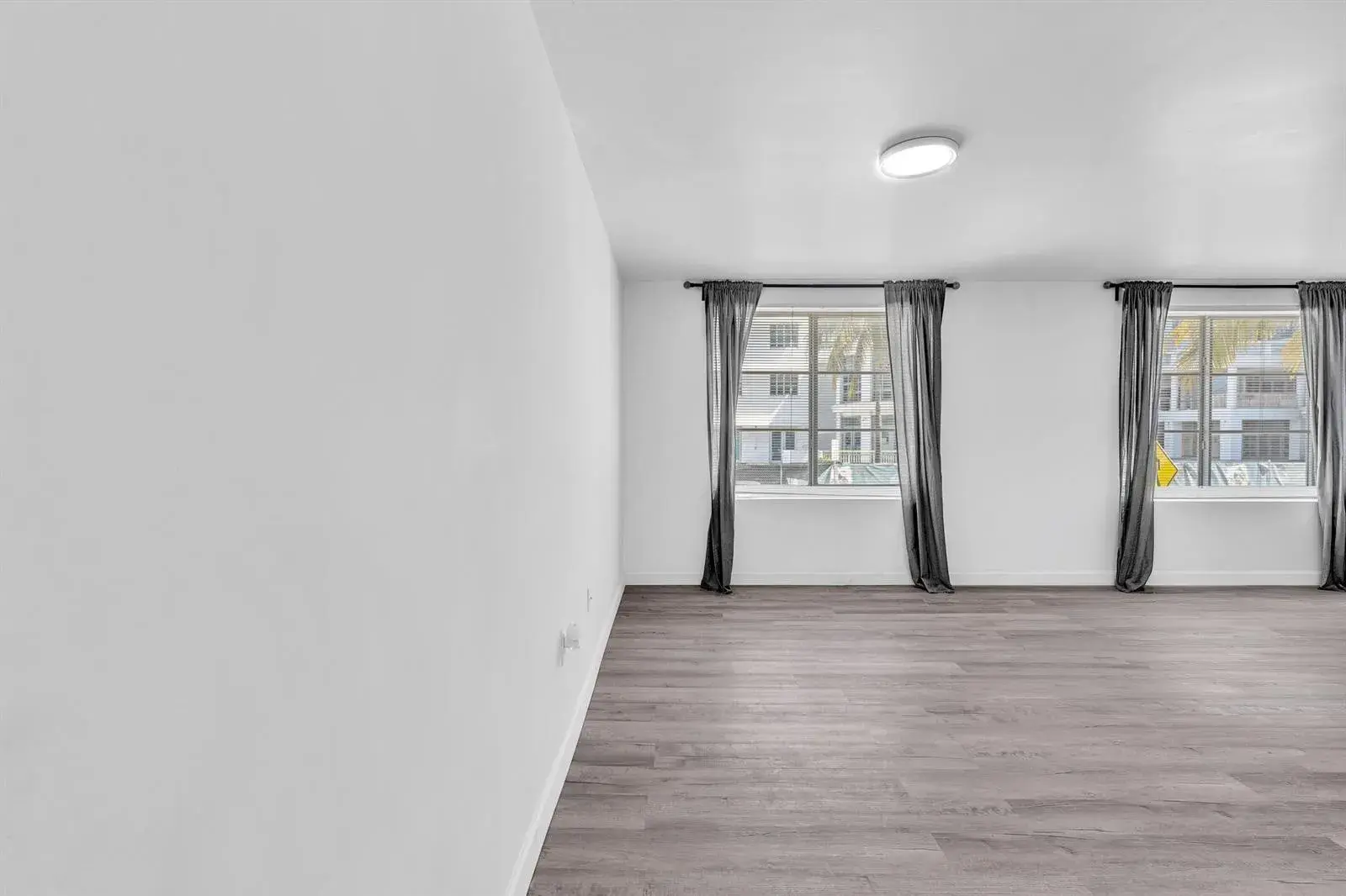 1460 Ocean Drive # 205, Miami Beach FL 33139