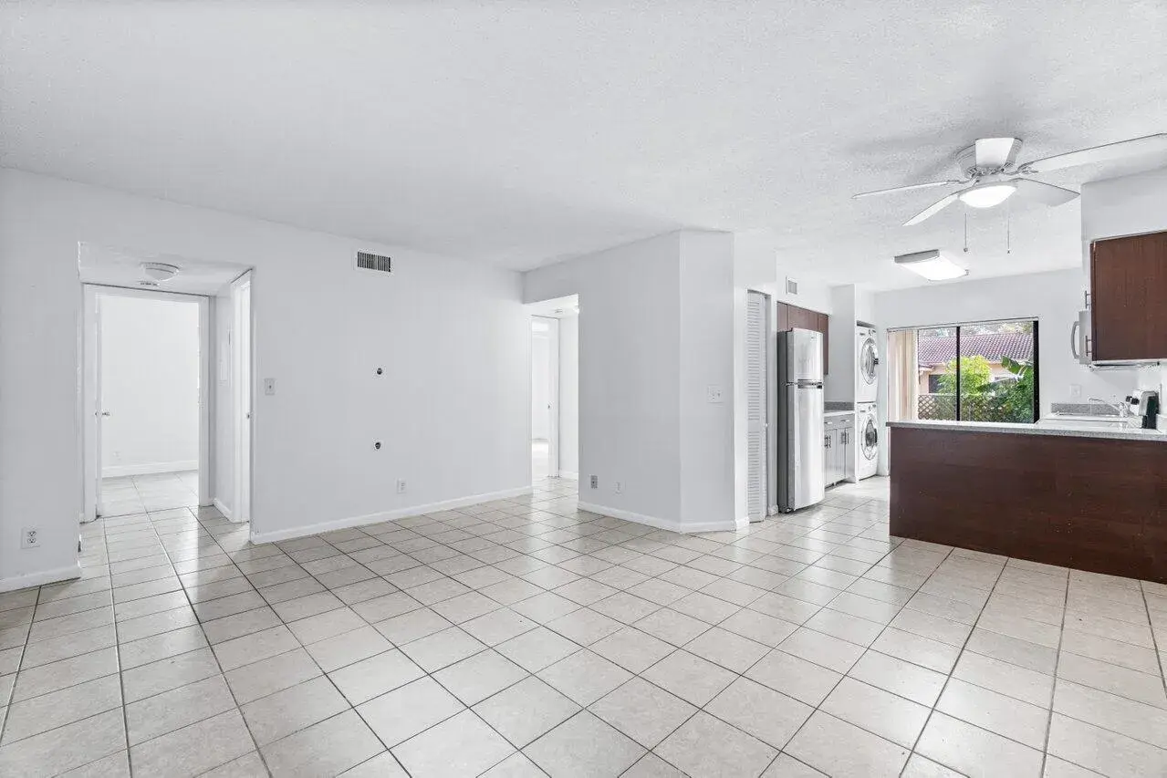 1837 NW 94th Avenue, Coral Springs FL 33071
