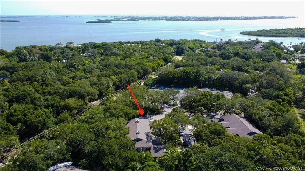 5300 SE Schooner Oaks Way, Stuart FL 34997