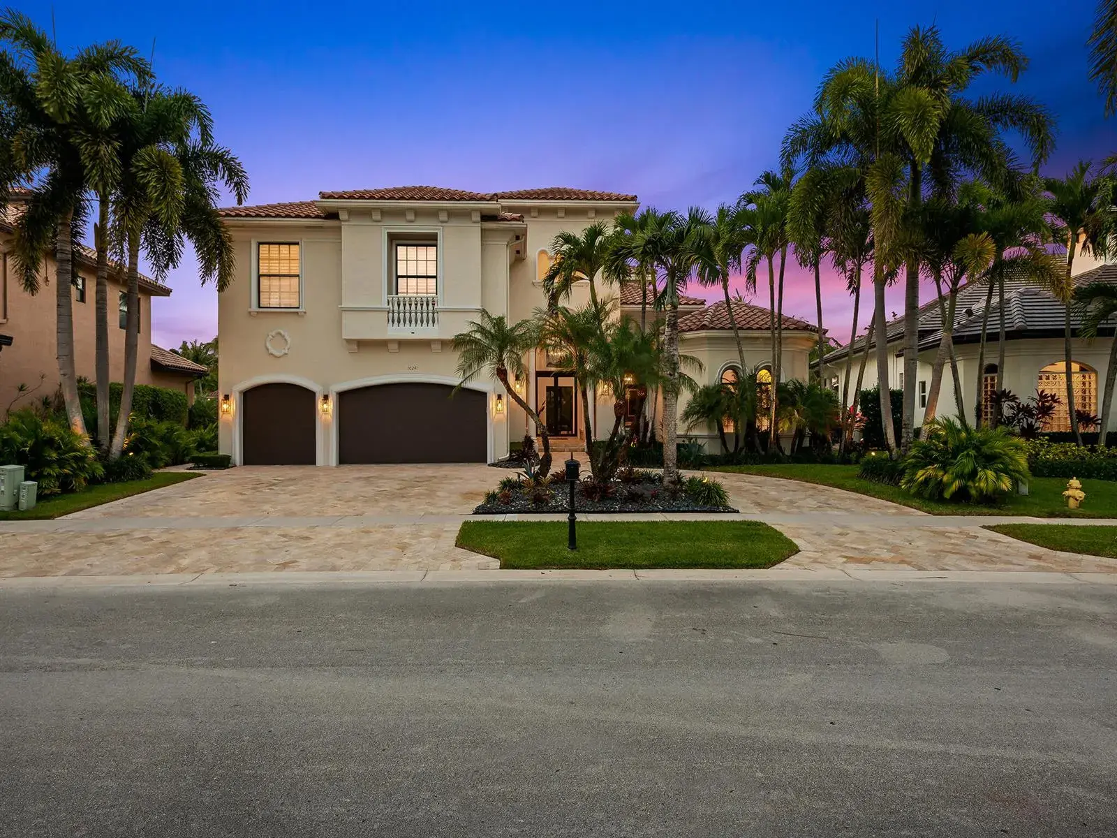 6 bedroom 6 bath Residential for sale at 10241 Key Plum Street, Plantation FL 33324