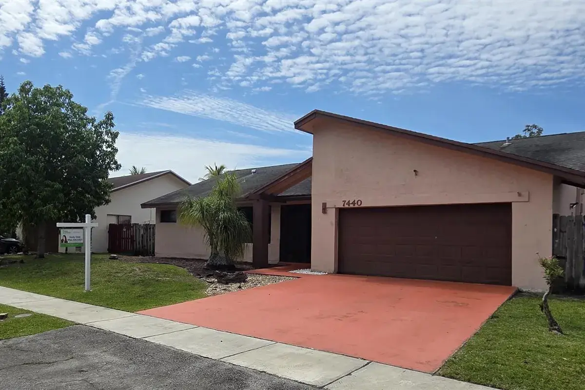 7440 NW 42nd Court, Lauderhill FL 33319