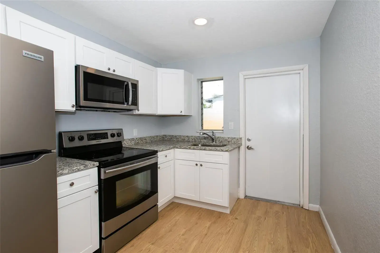 1135 NW 6th Avenue # B, Fort Lauderdale FL 33311
