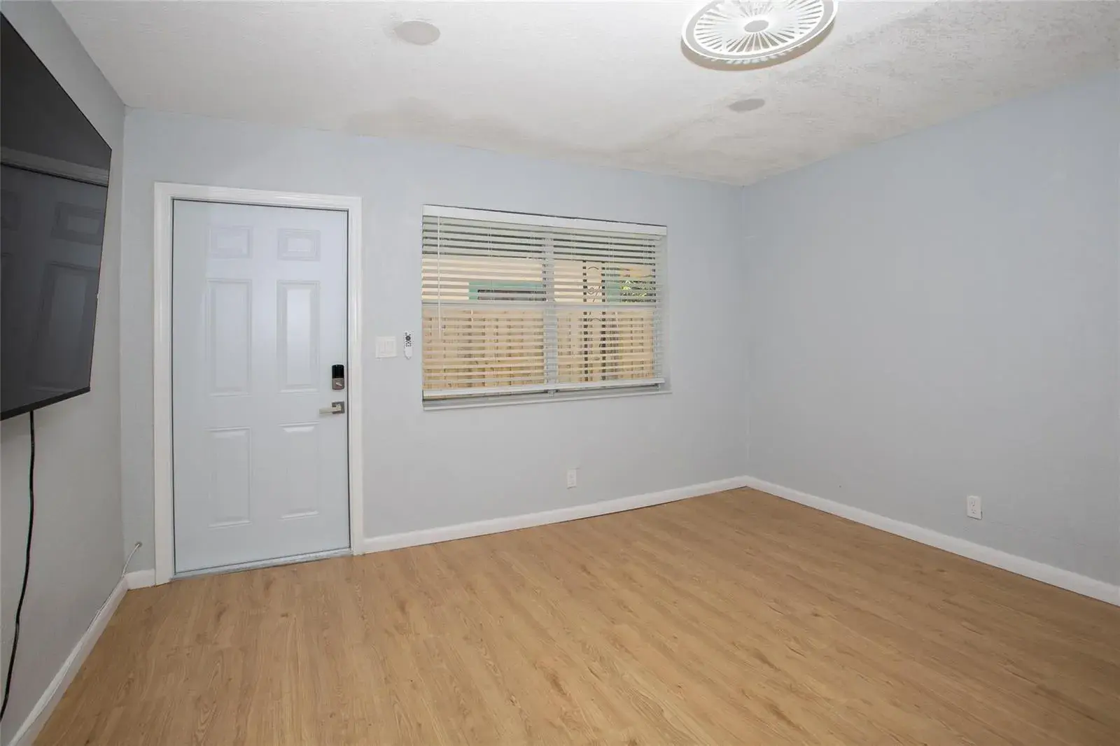 1135 NW 6th Avenue # B, Fort Lauderdale FL 33311