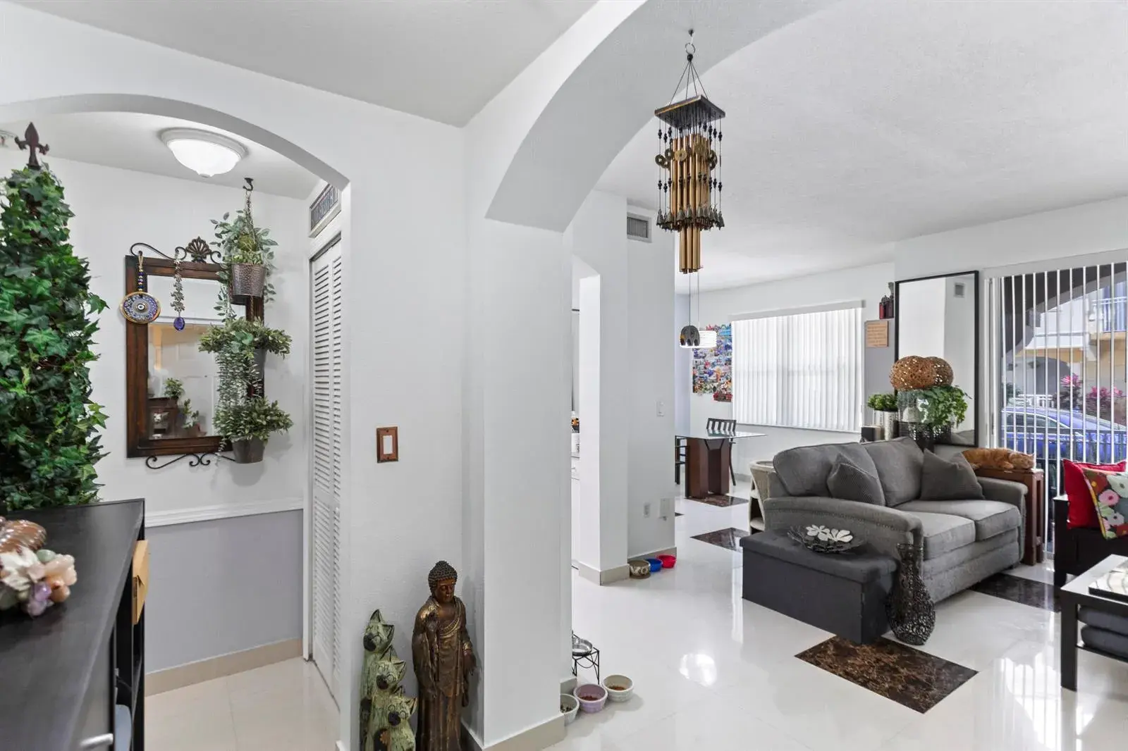 8912 W Flagler, Street # 111, Miami FL 33174
