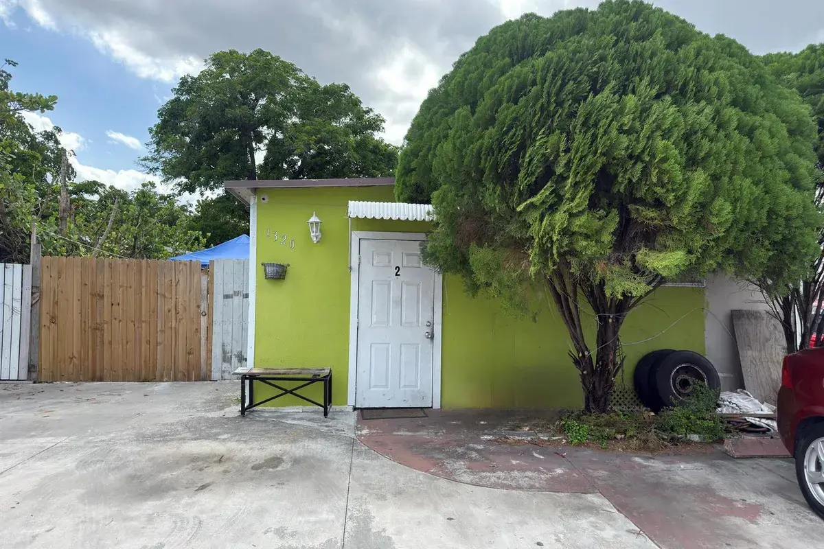 1320 SW 131st Place, Miami FL 33184