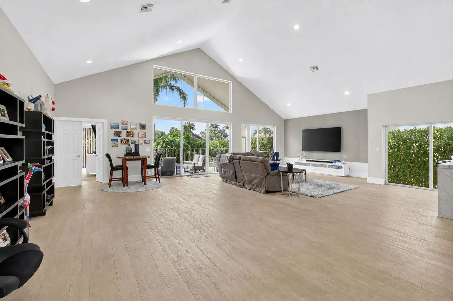17320 Loch Lomond Way, Boca Raton FL 33496
