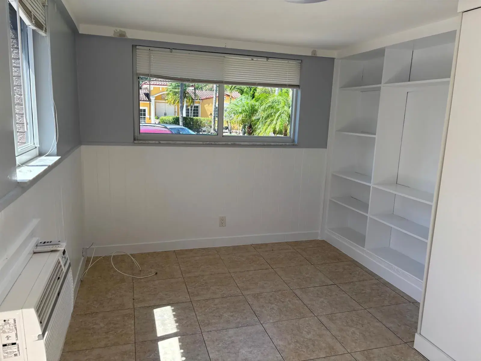 1418 Wiley Street, Hollywood FL 33020