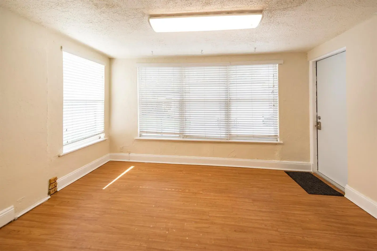 412 SE 17th Street, Fort Lauderdale FL 33316