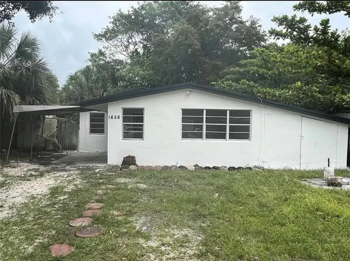 3 bedroom 1 bath Residential for sale at 1656 SW 30th Avenue, Fort Lauderdale FL 33312