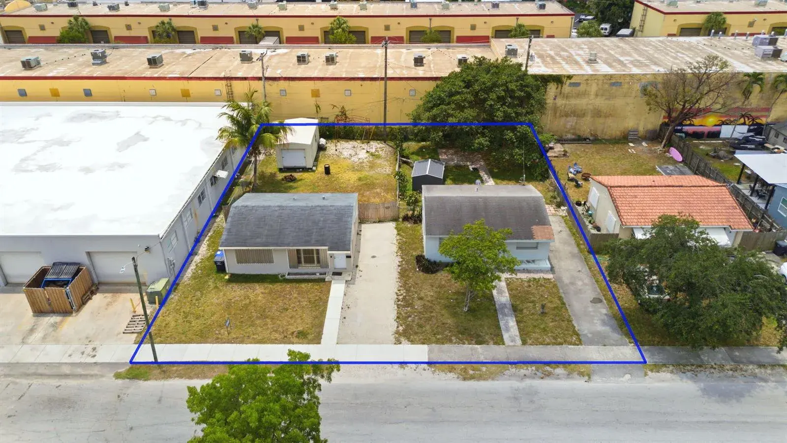 2 bedroom 1 bath Residential for sale at 2120 Taylor Street, Hollywood FL 33020