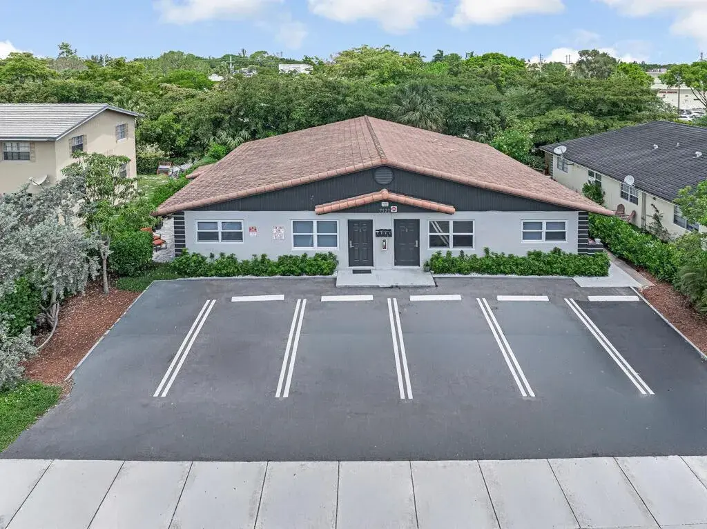 Residential Income for sale at 7521 NW 44th Court, Coral Springs FL 33065