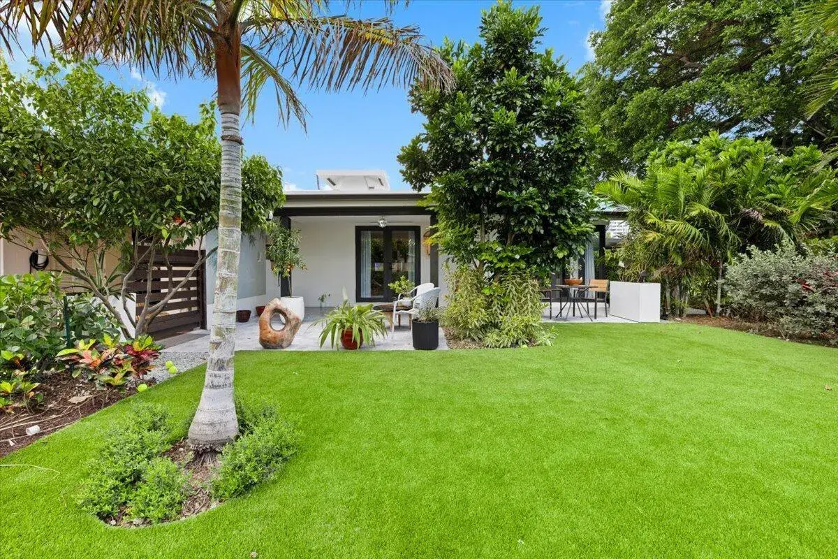 2611 SE 21 Street, Fort Lauderdale FL 33316