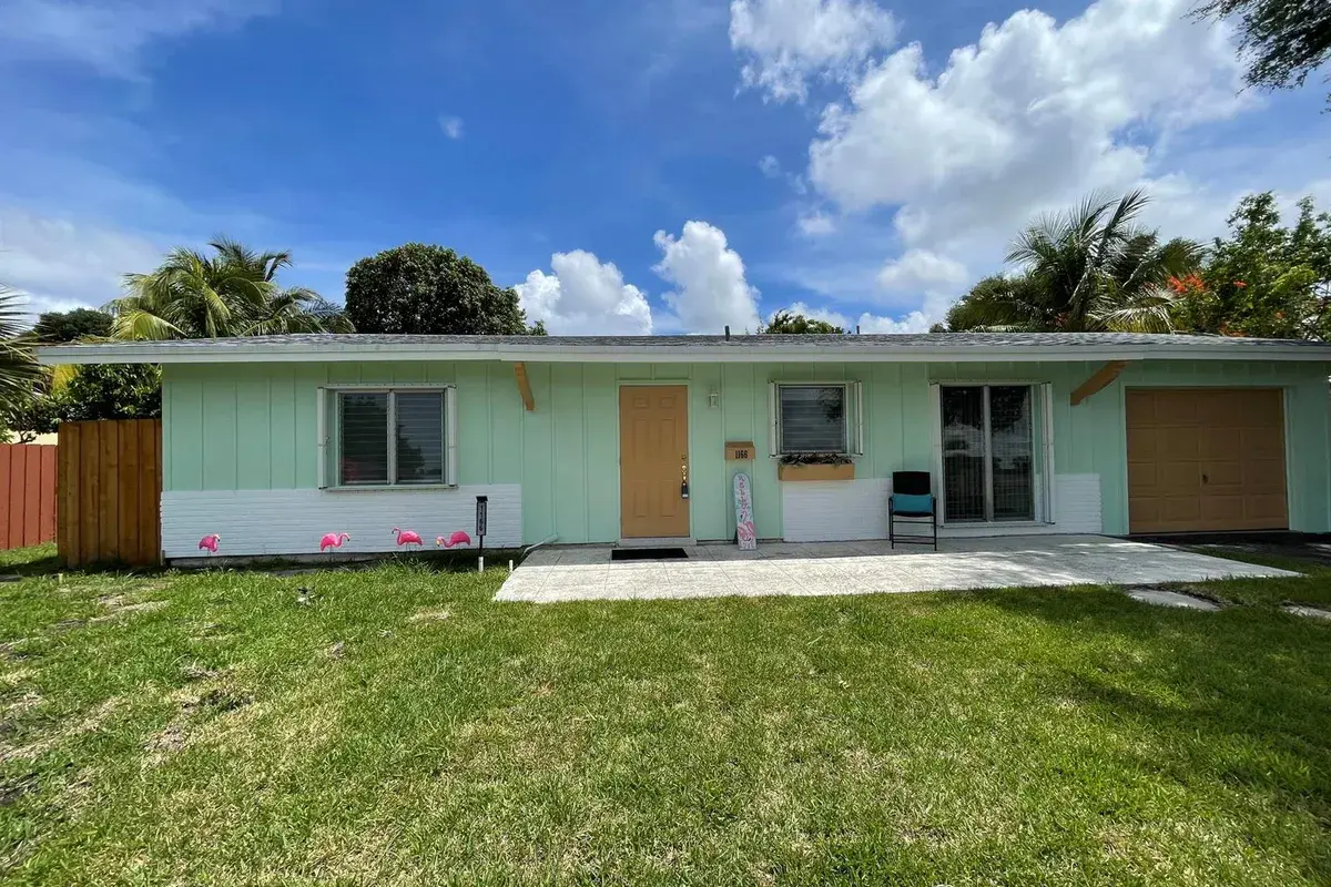 1166 SW 4th Street, Boca Raton FL 33486