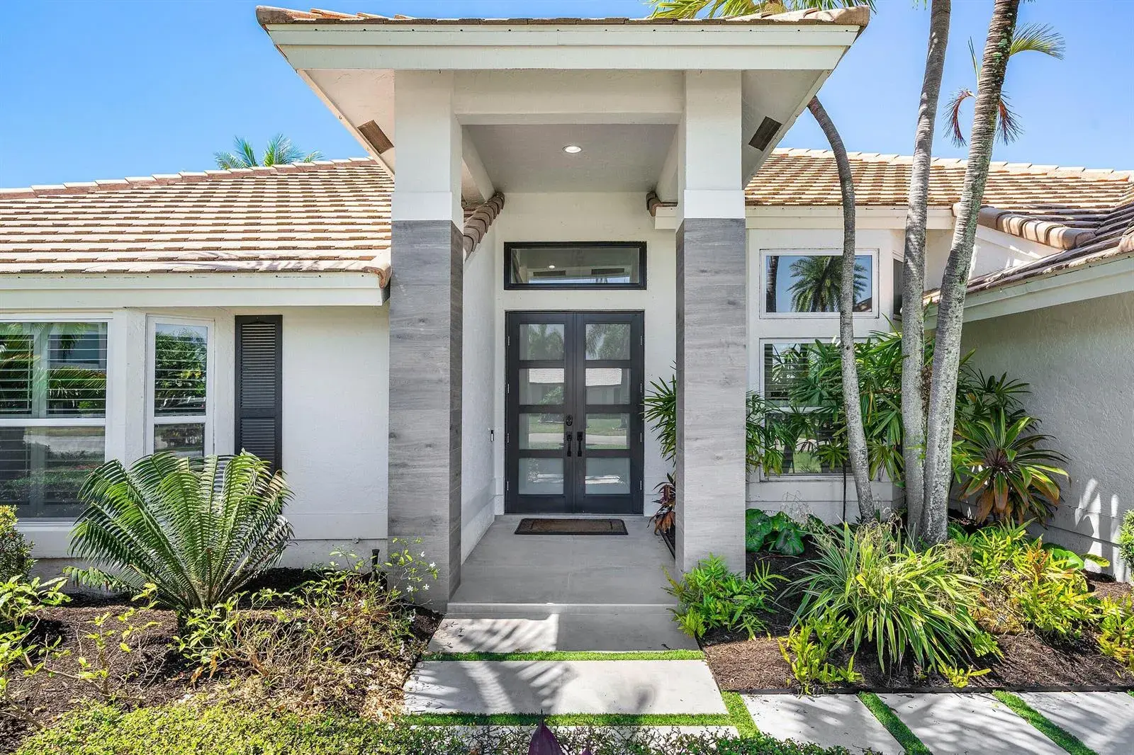 916 SW 37th Court, Boynton Beach FL 33435