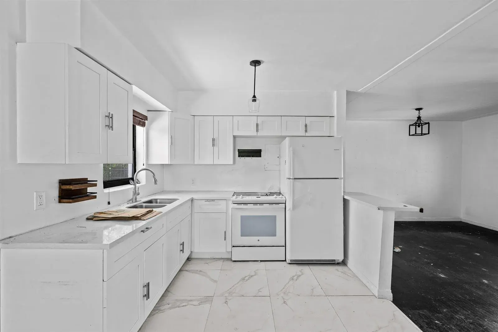 515 NW 88th Street, El Portal FL 33150