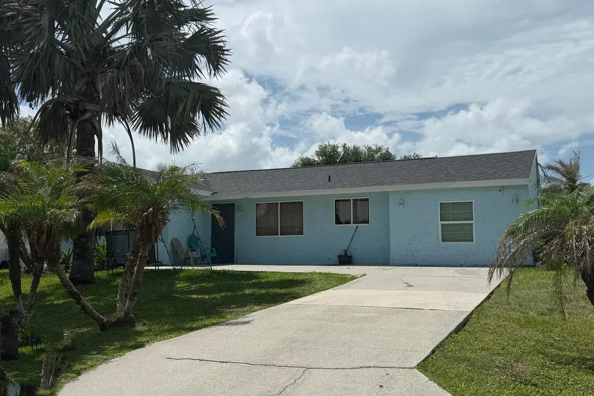 190 Abalone Road NW, Palm Bay FL 32907