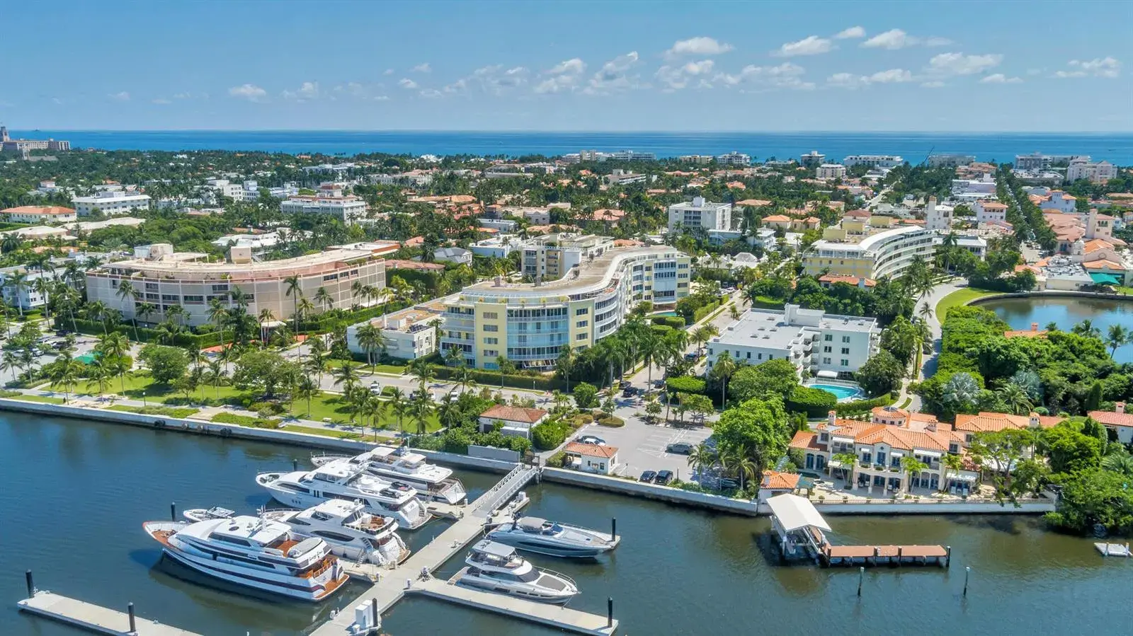 3 bedroom 3 bath Residential for sale at 389 S Lake Drive, Palm Beach FL 33480