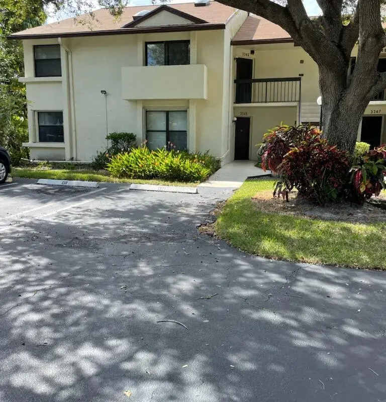 3345 Perimeter Drive # 1311, FL 33467