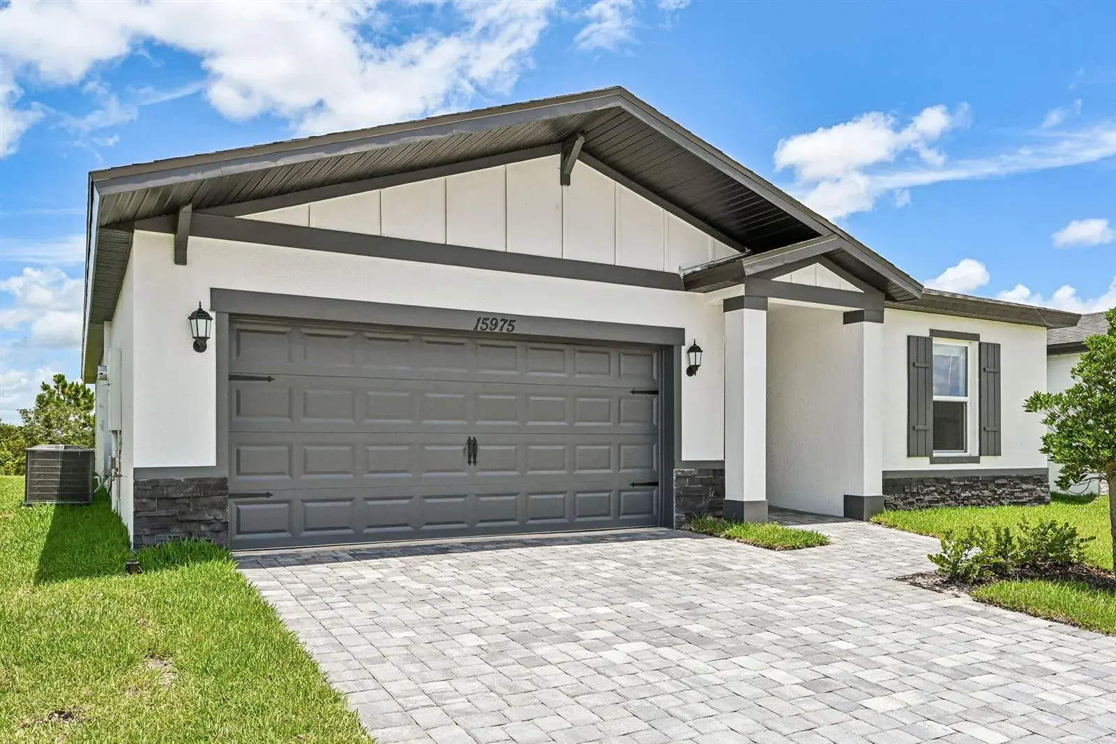 15975 SW Vine Drive, FL 34956