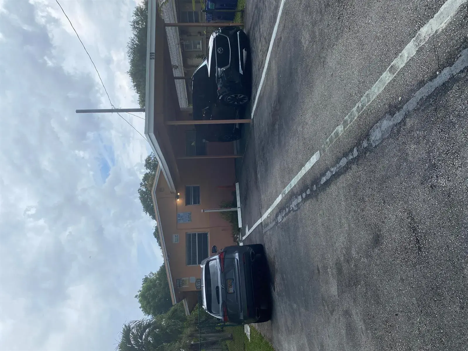 4 bedroom 2 bath Residential Lease for rent at 519 NW 21st Terrace, Fort Lauderdale FL 33311