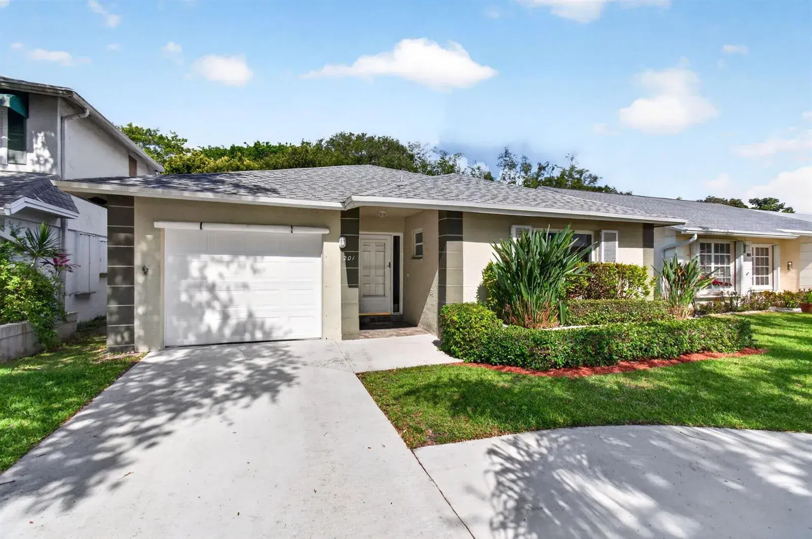 201 Del Rio Boulevard, Boca Raton FL 33432