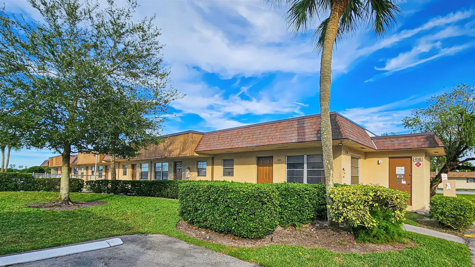 416 Lakeside Drive # 129, Margate FL 33063