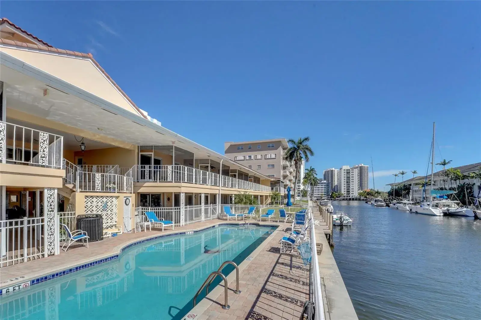 1 bedroom 1 bath Residential for sale at 2864 NE 33rd Court # 105, Fort Lauderdale FL 33306