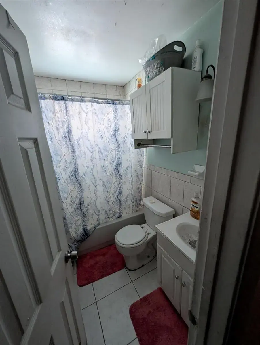 2761 NW 11th Place, Fort Lauderdale FL 33311