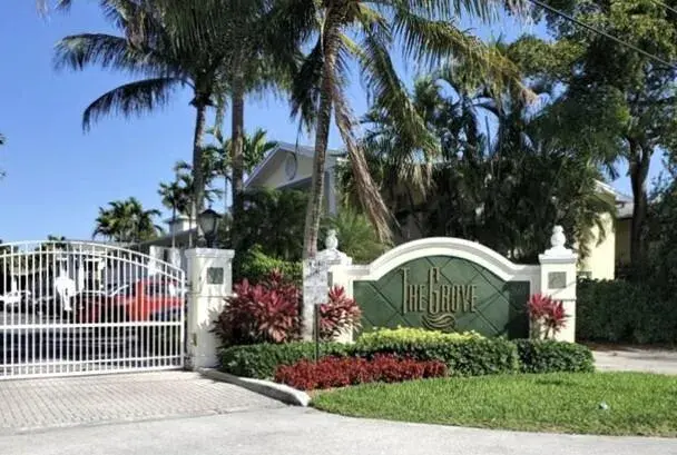 2 bedroom 1 bath Residential for sale at 2660 NE 8th Avenue # 302, Wilton Manors FL 33334