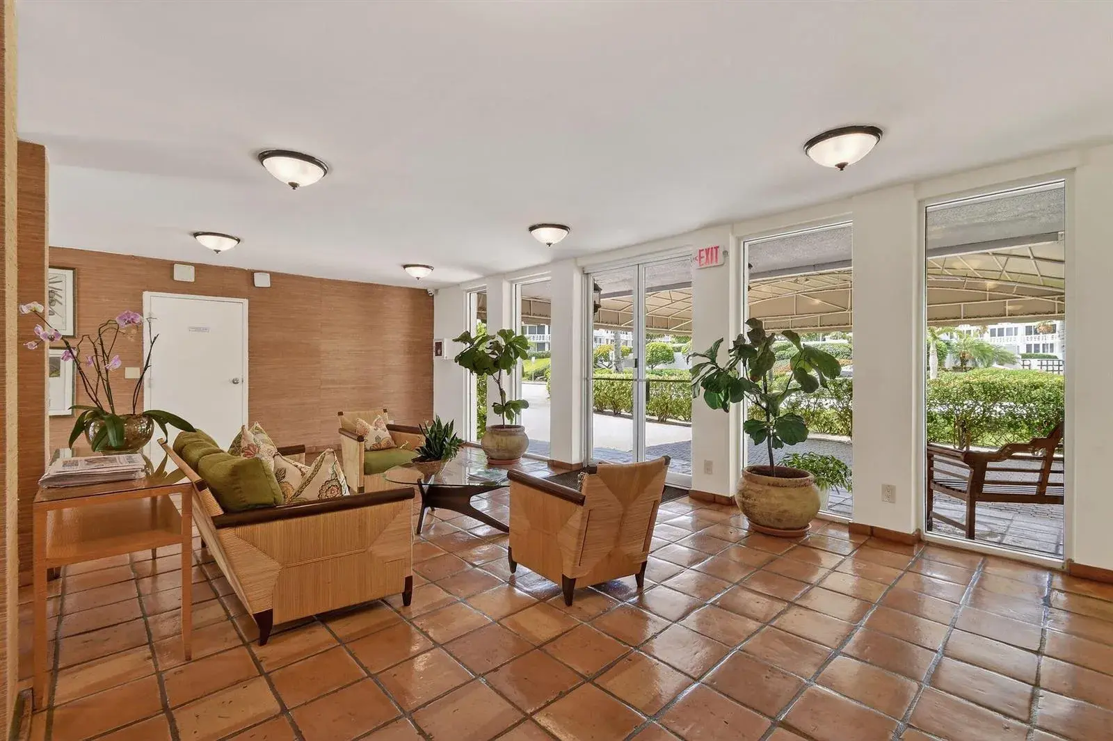 139 Sunrise Avenue # 2030, Palm Beach FL 33480