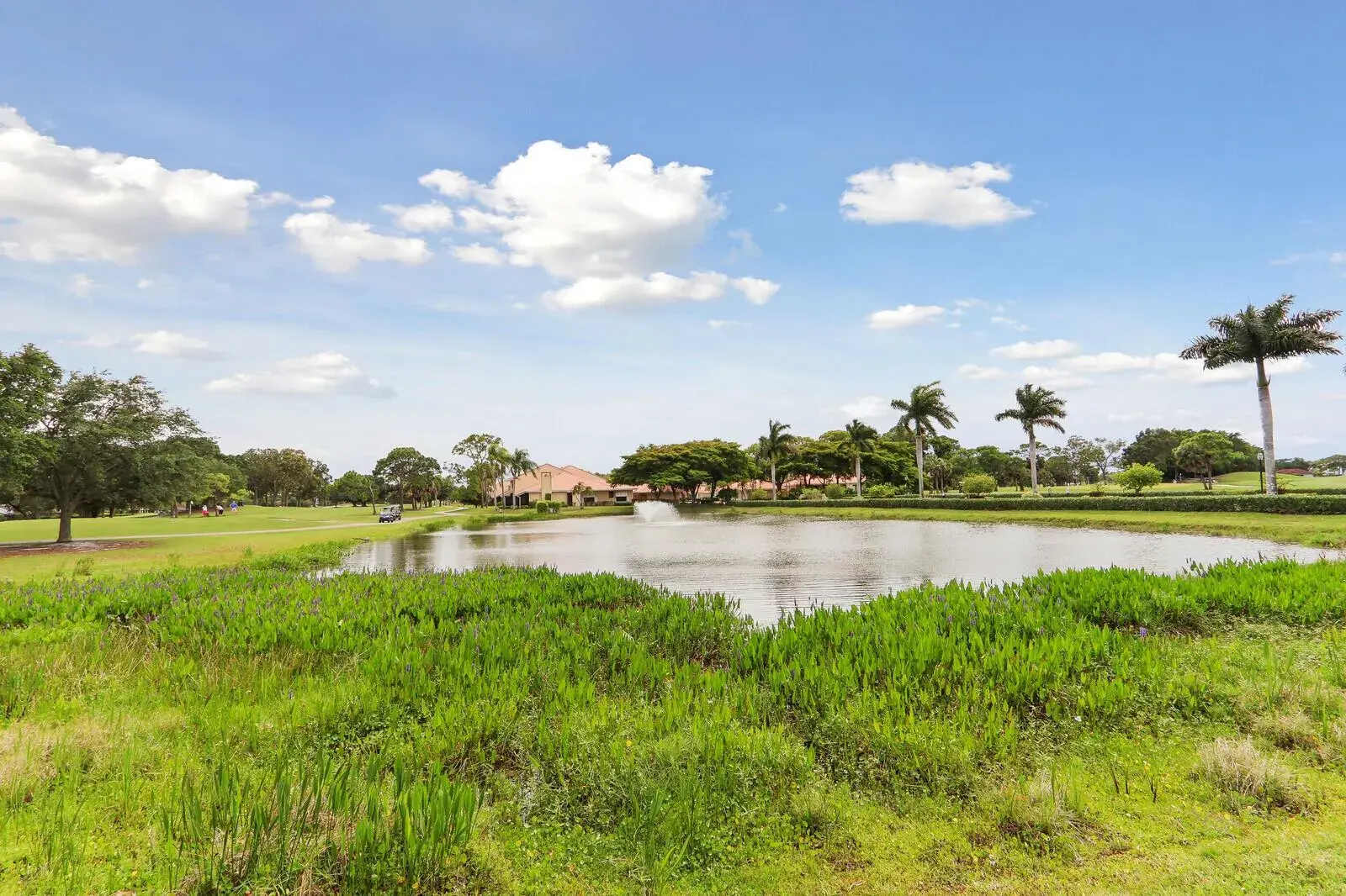 2 Old Fence Road, Palm Beach Gardens FL 33418