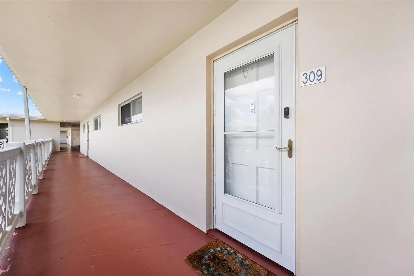 2 bedroom 1 bath Residential for sale at 2682 S Garden Dr # 309, Lake Worth FL 33461