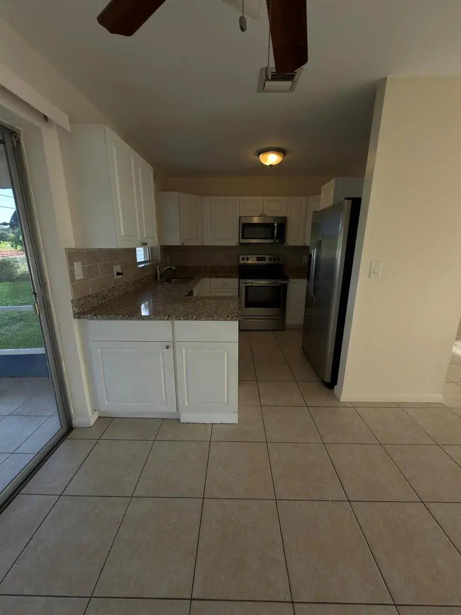 510 Elizabeth Road, Lake Worth FL 33461