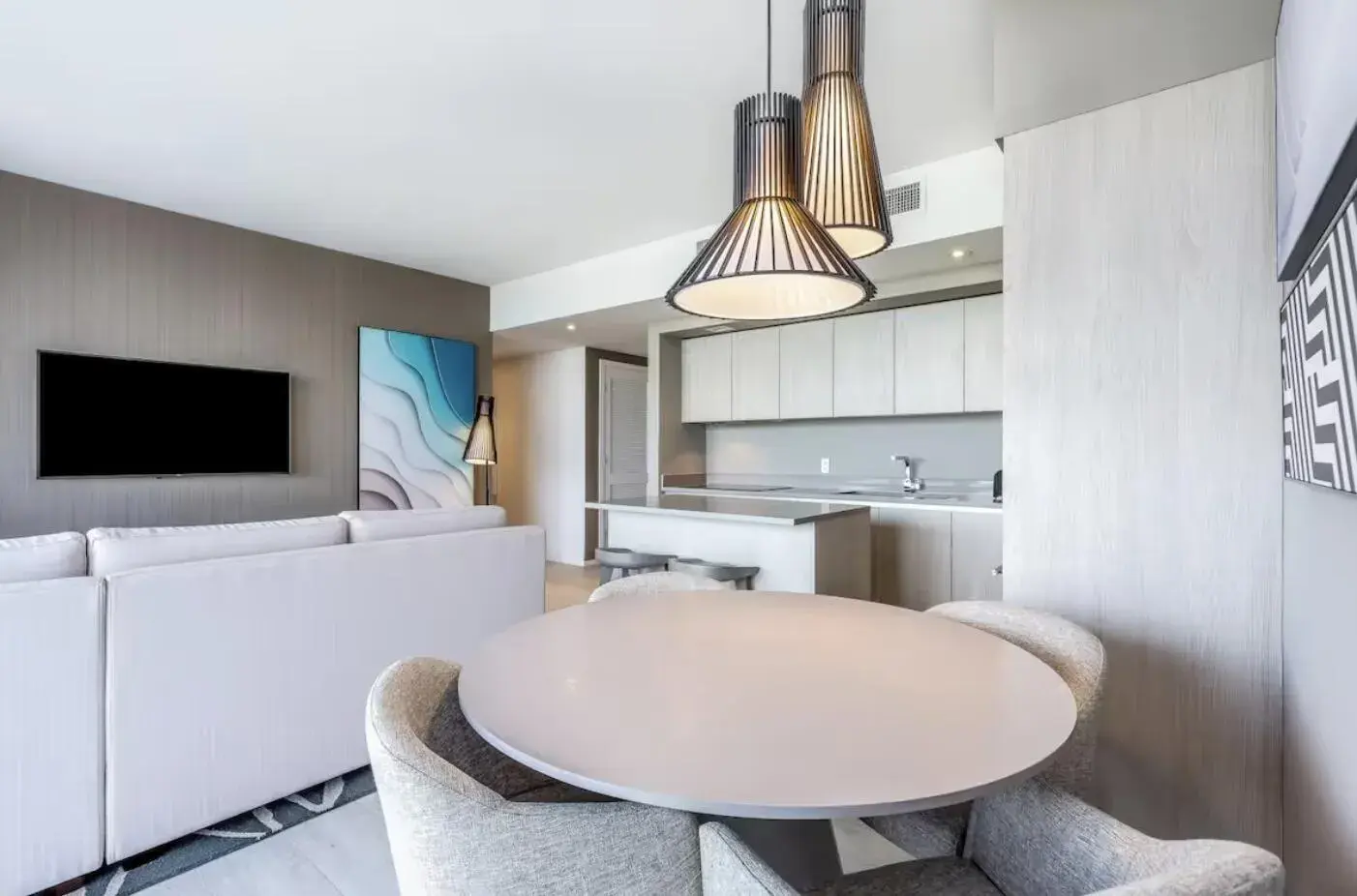 3 bedroom 2 bath Residential for sale at 4010 S Ocean Drive # R2104, Hollywood FL 33019