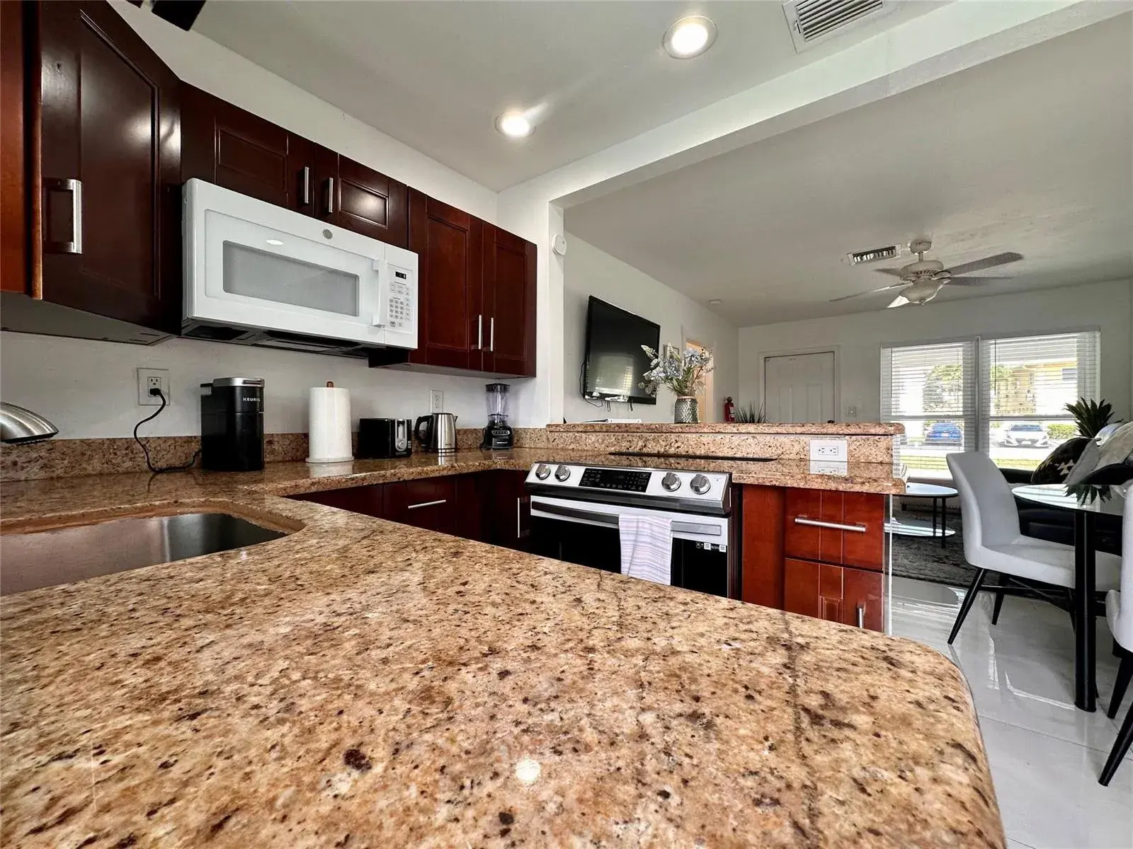 5411 NE 22nd Terrace, Fort Lauderdale FL 33308