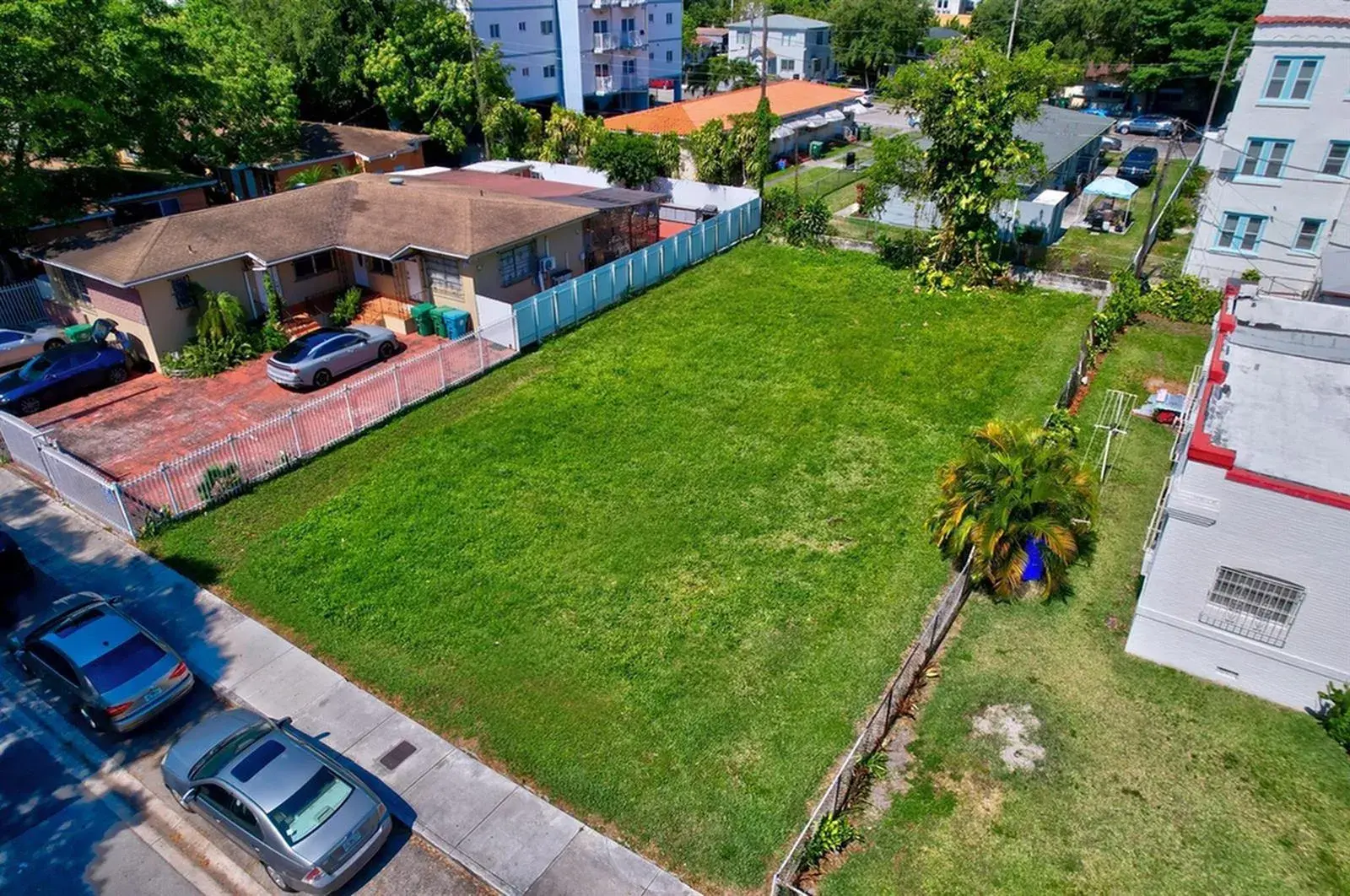 Commercial Land for sale at 512 SW 6th Avenue, Miami FL 33130
