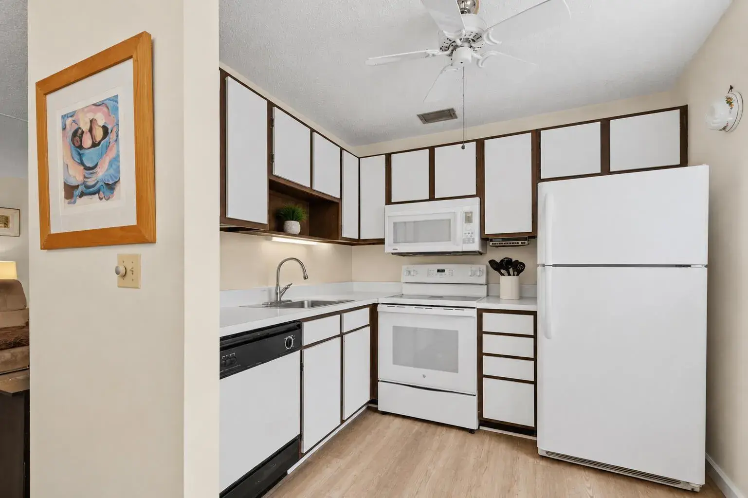 61 Woodland Drive # 106, Vero Beach FL 32962