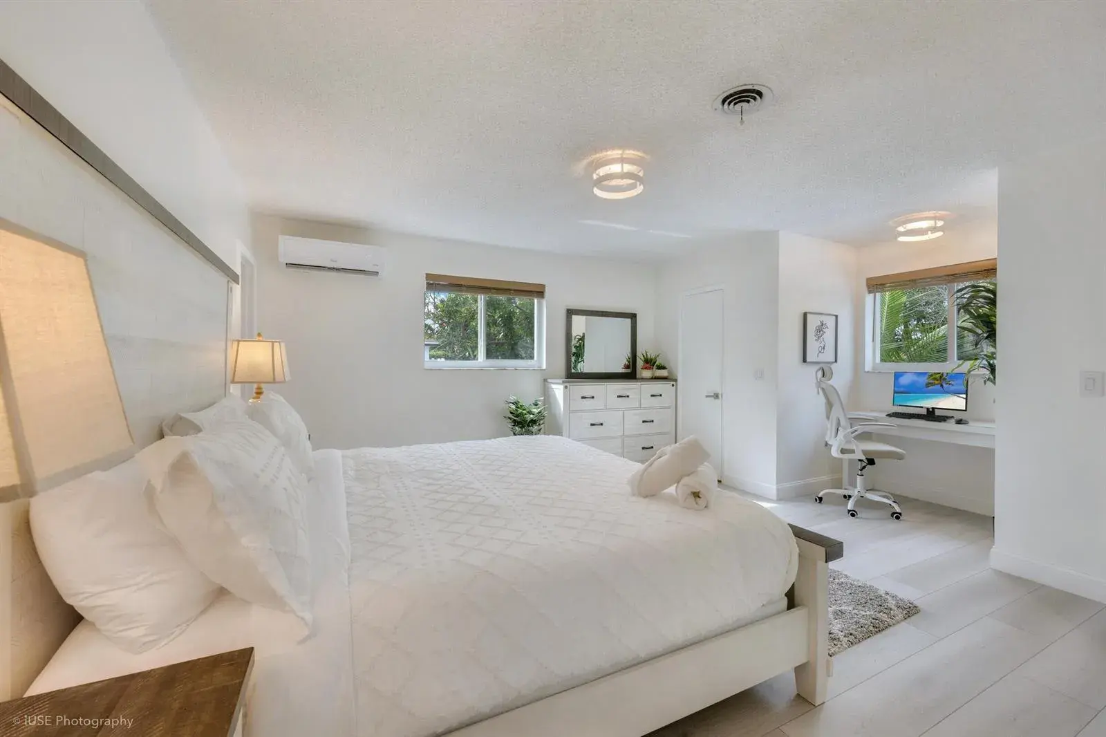1250 Arthur Street, Hollywood FL 33019