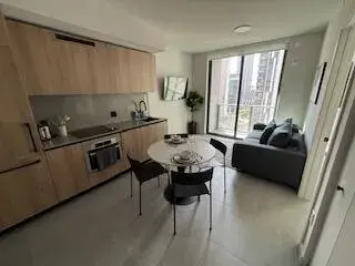 121 NE 5th Street, Miami FL 33132