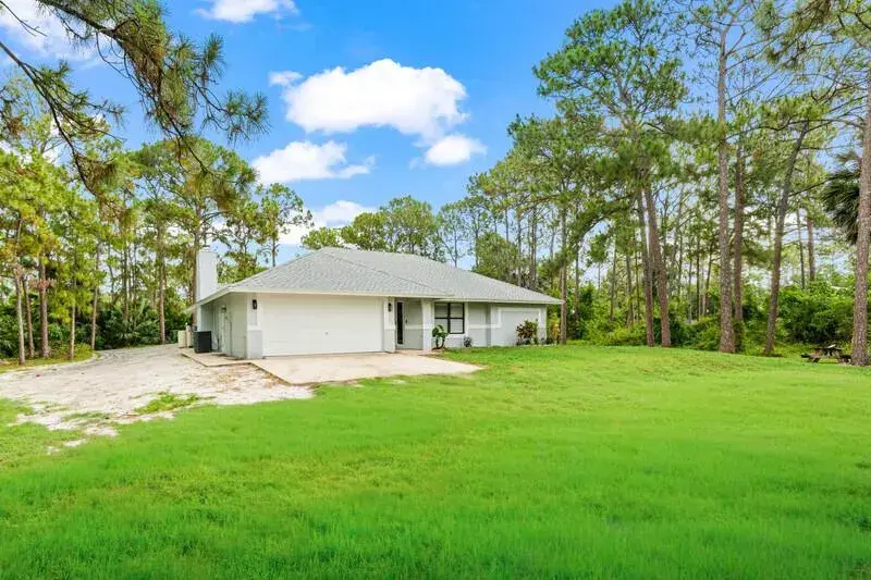 12689 N 68th St Street N, FL 33412