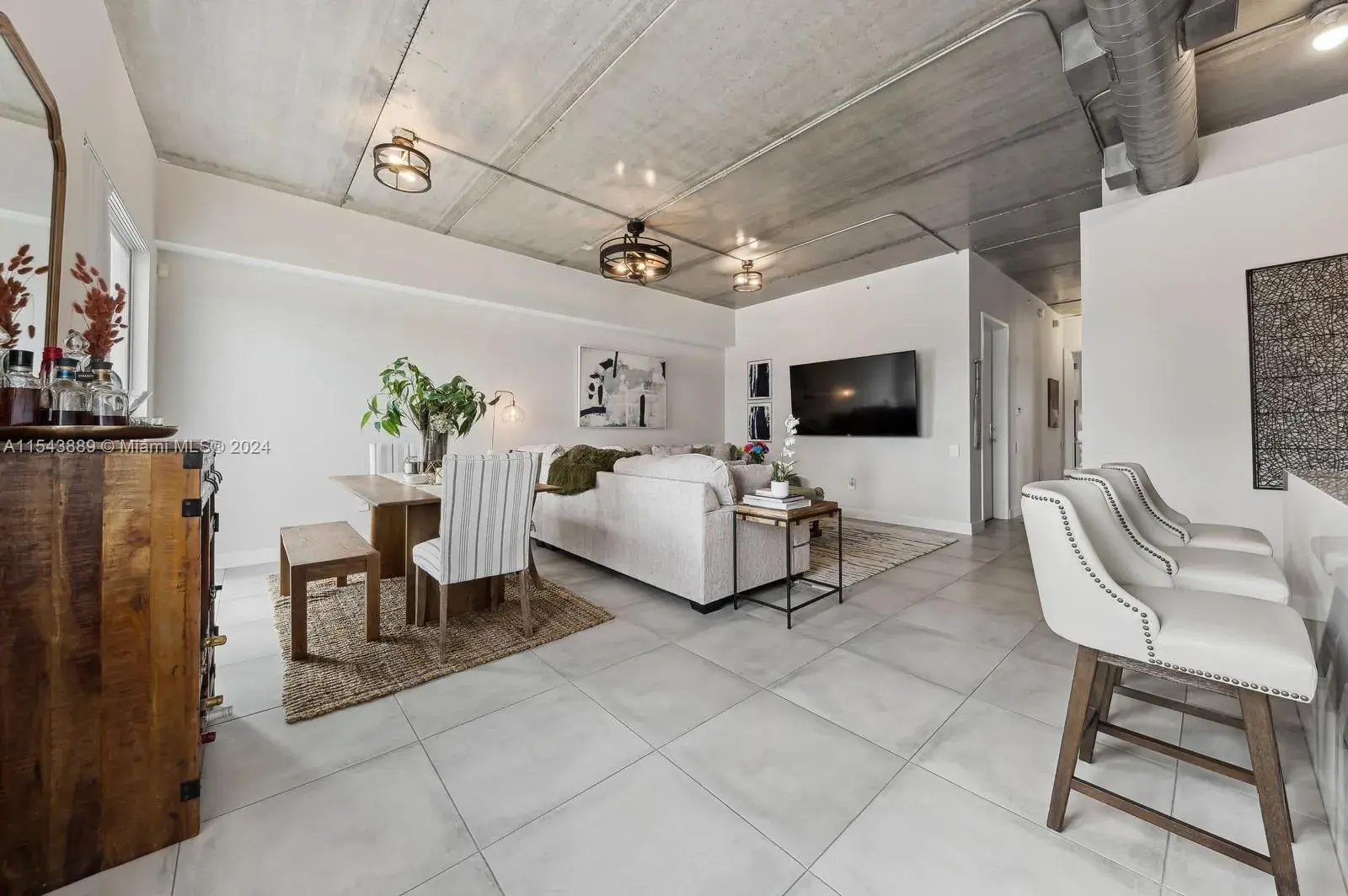 111 SE 2nd Street # 201, Delray Beach FL 33444