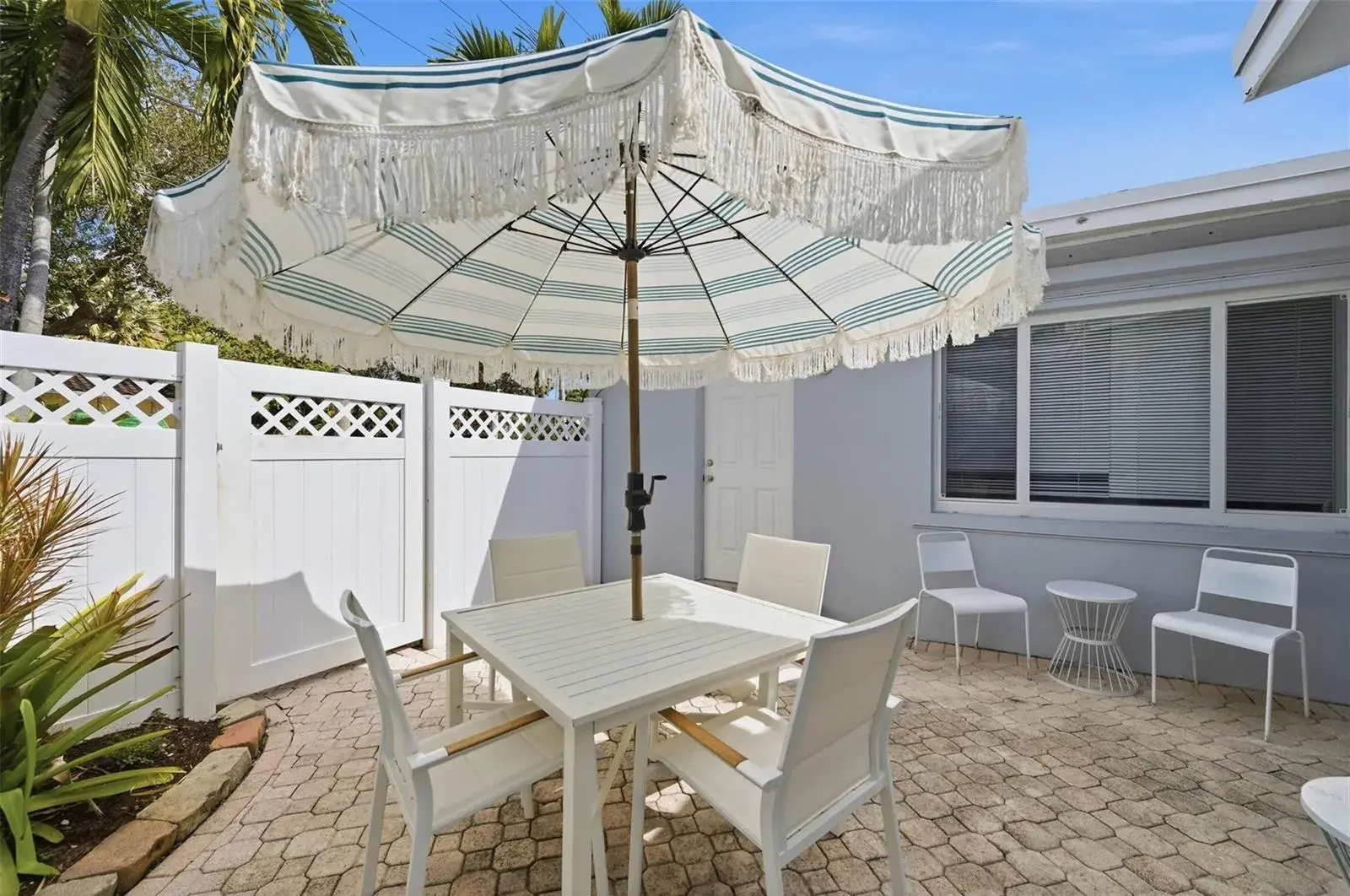 1614 NE 7th Street, Fort Lauderdale FL 33304