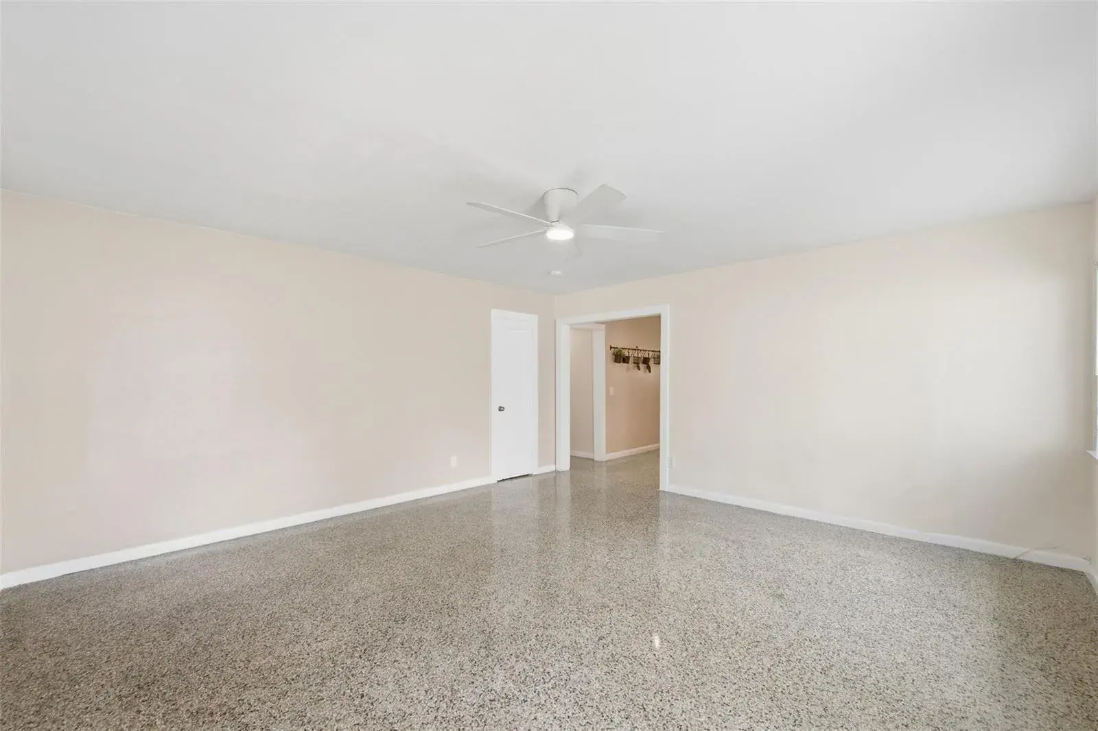 1614 NE 7th Street, Fort Lauderdale FL 33304