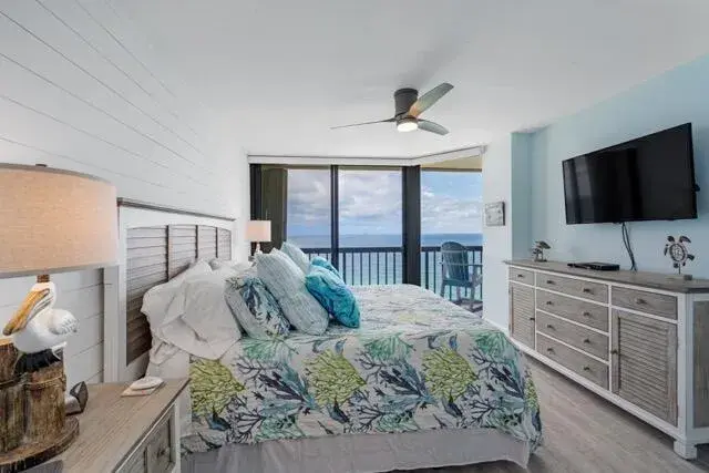 2 bedroom 2 bath Residential Lease for rent at 9550 S Ocean Drive # 4, Jensen Beach FL 34957