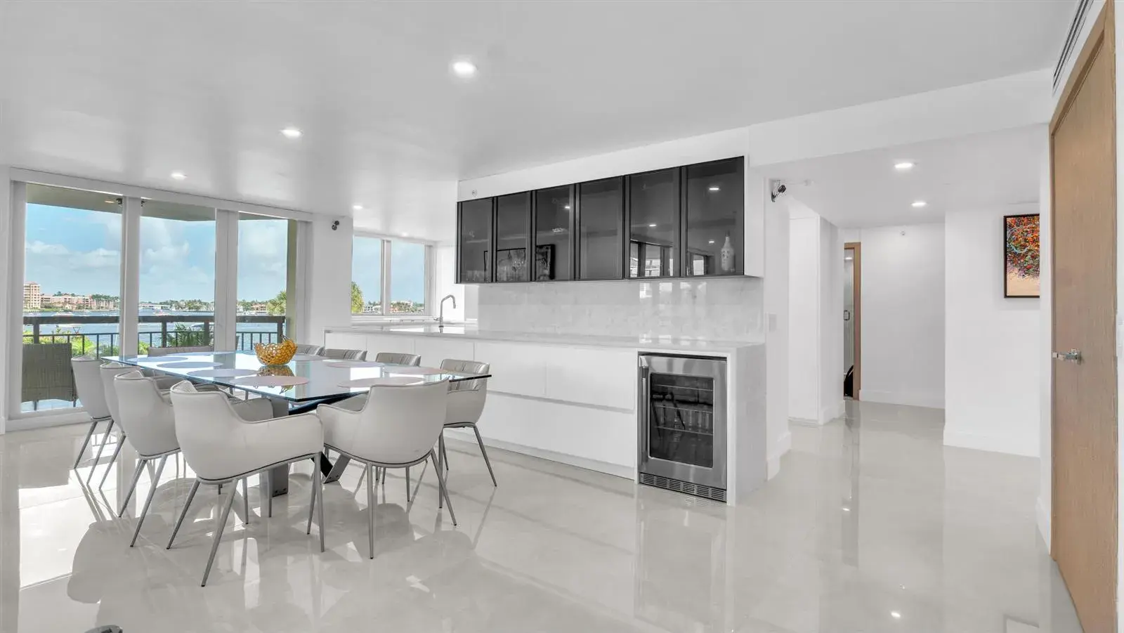 3 bedroom 3 bath Residential for sale at 901 E Camino Real # 2a, Boca Raton FL 33432