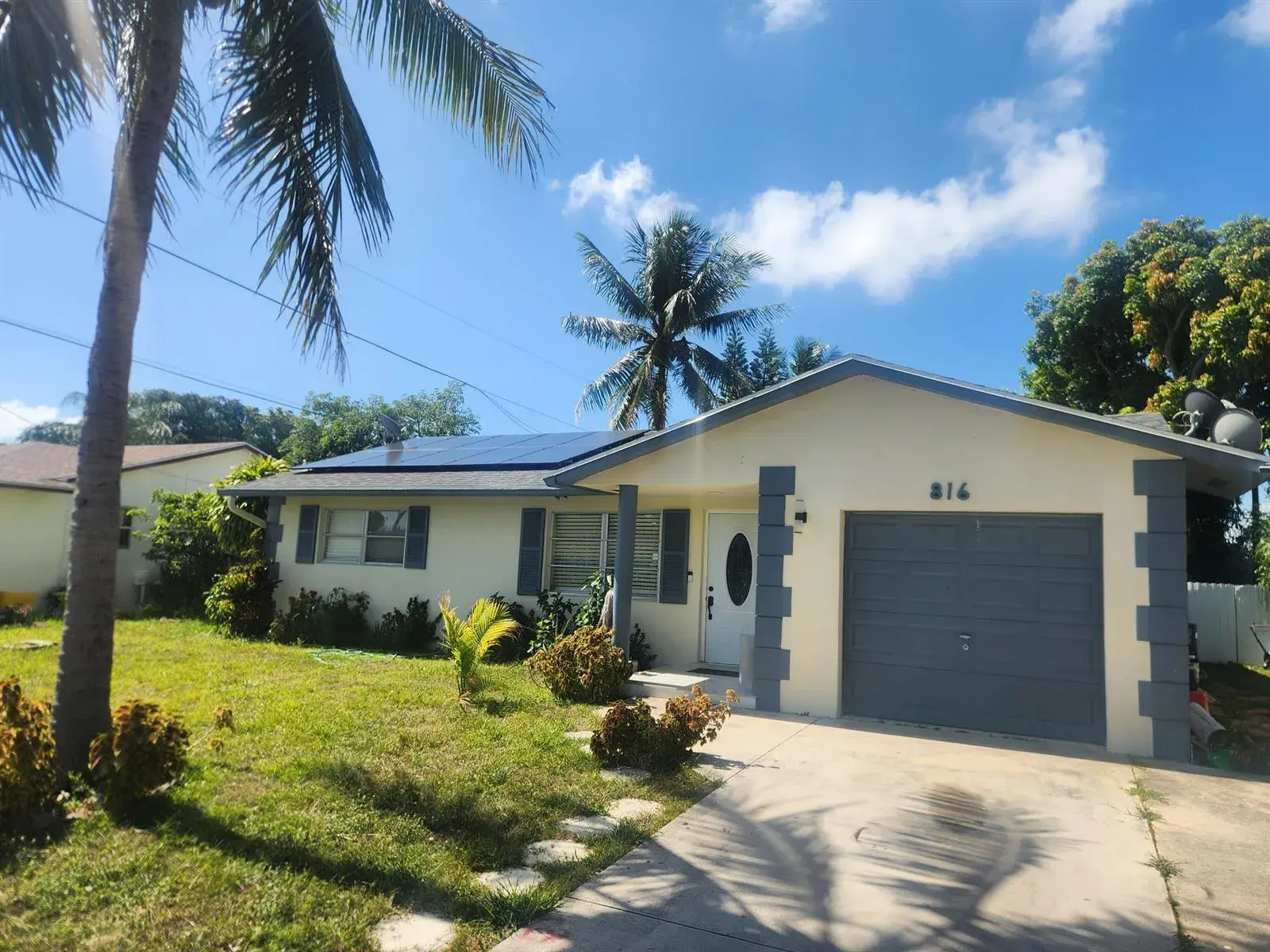 3 bedroom 2 bath Residential for sale at 816 NW 8th Avenue, Boynton Beach FL 33426