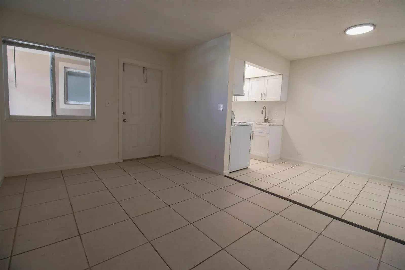 1 bedroom 1 bath Residential Lease for rent at 1727 Liberty Street # 5, Hollywood FL 33020